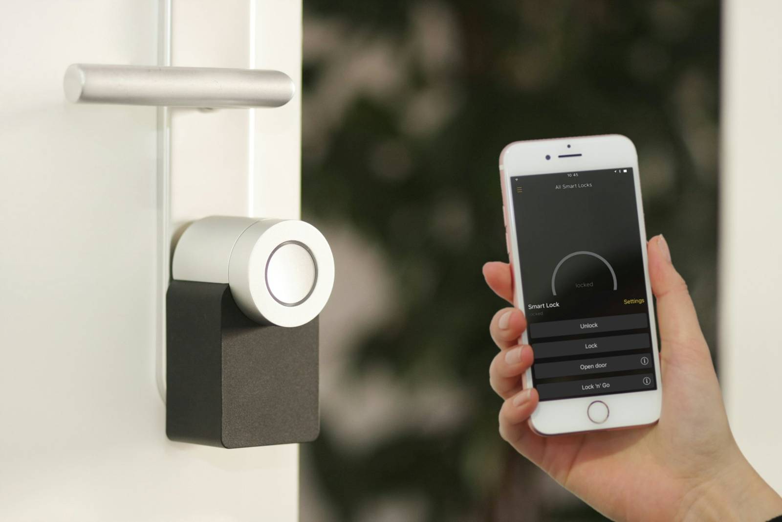 Smart lock being operated from a mobile phone